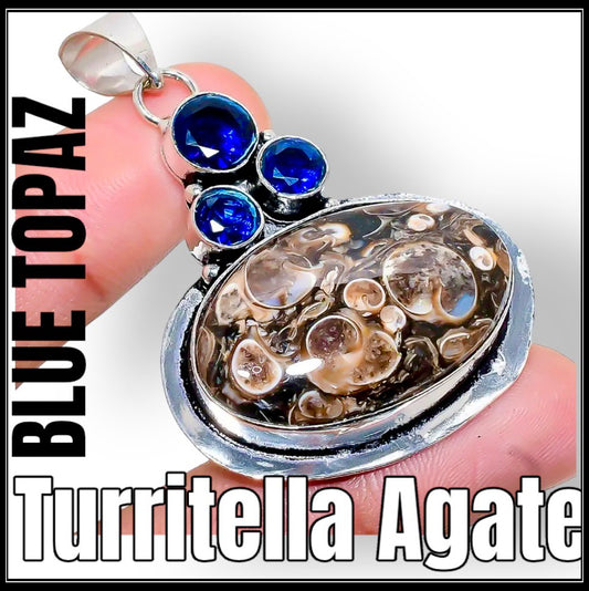 תליון כסף טהור 925 - אגת טורטלה וטופז כחול - עבודת יד : Turritella Agate / blue topaze pendant - pure  silver 925 - handmade